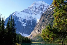 开云体育官网：[NBA]八村塁晃飞杜兰特 突破篮下灌筐得手.